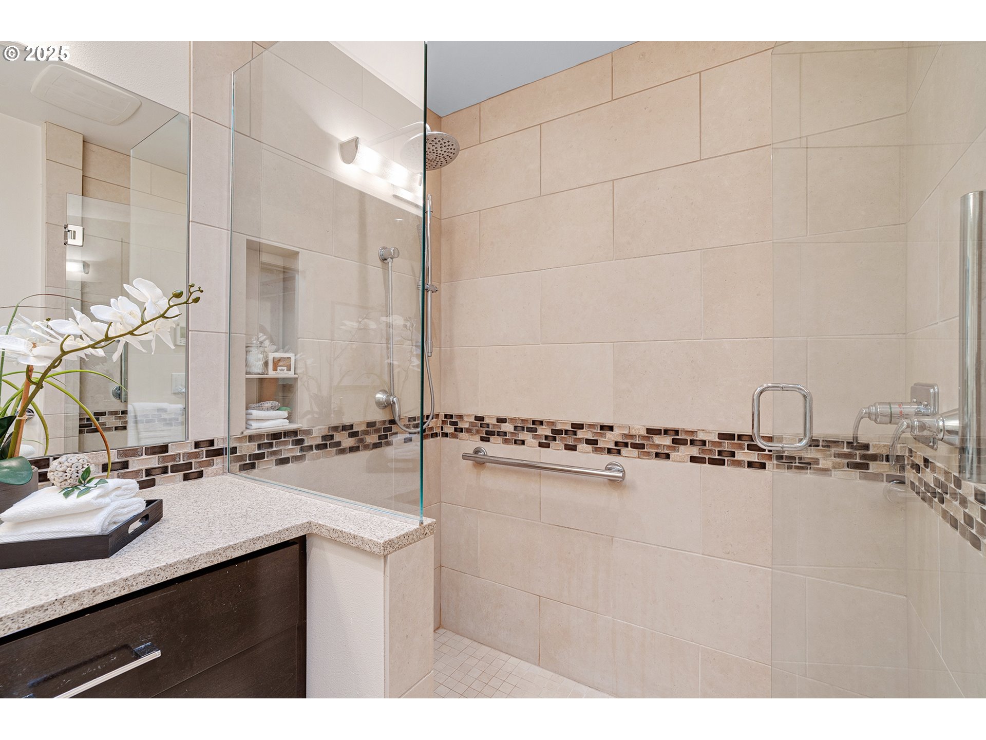 Photo #36: 401164153 Listing: Photo #36