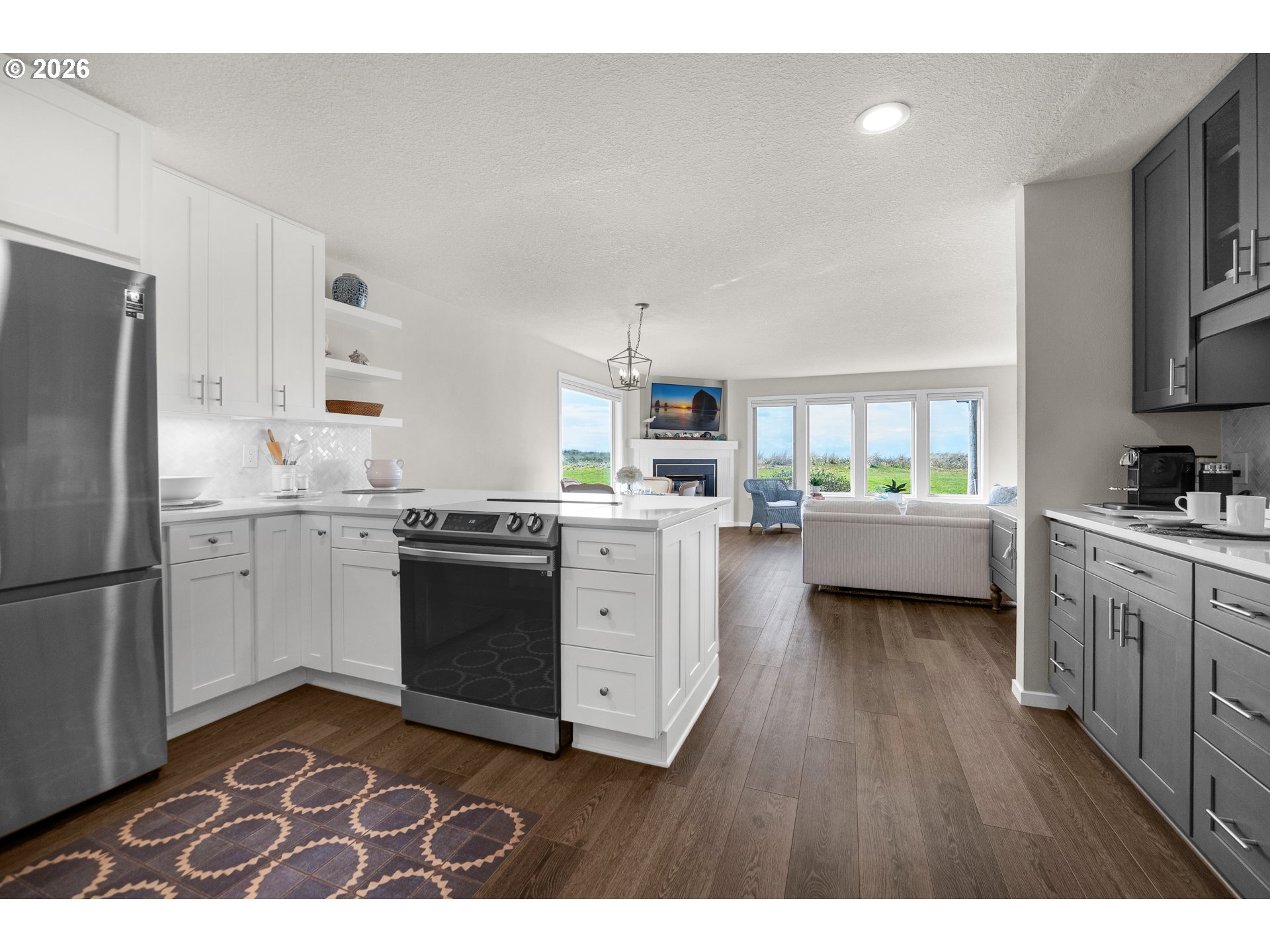 403 N BREAKERS POINT CT UNIT 403, Cannon Beach, OR, 97110