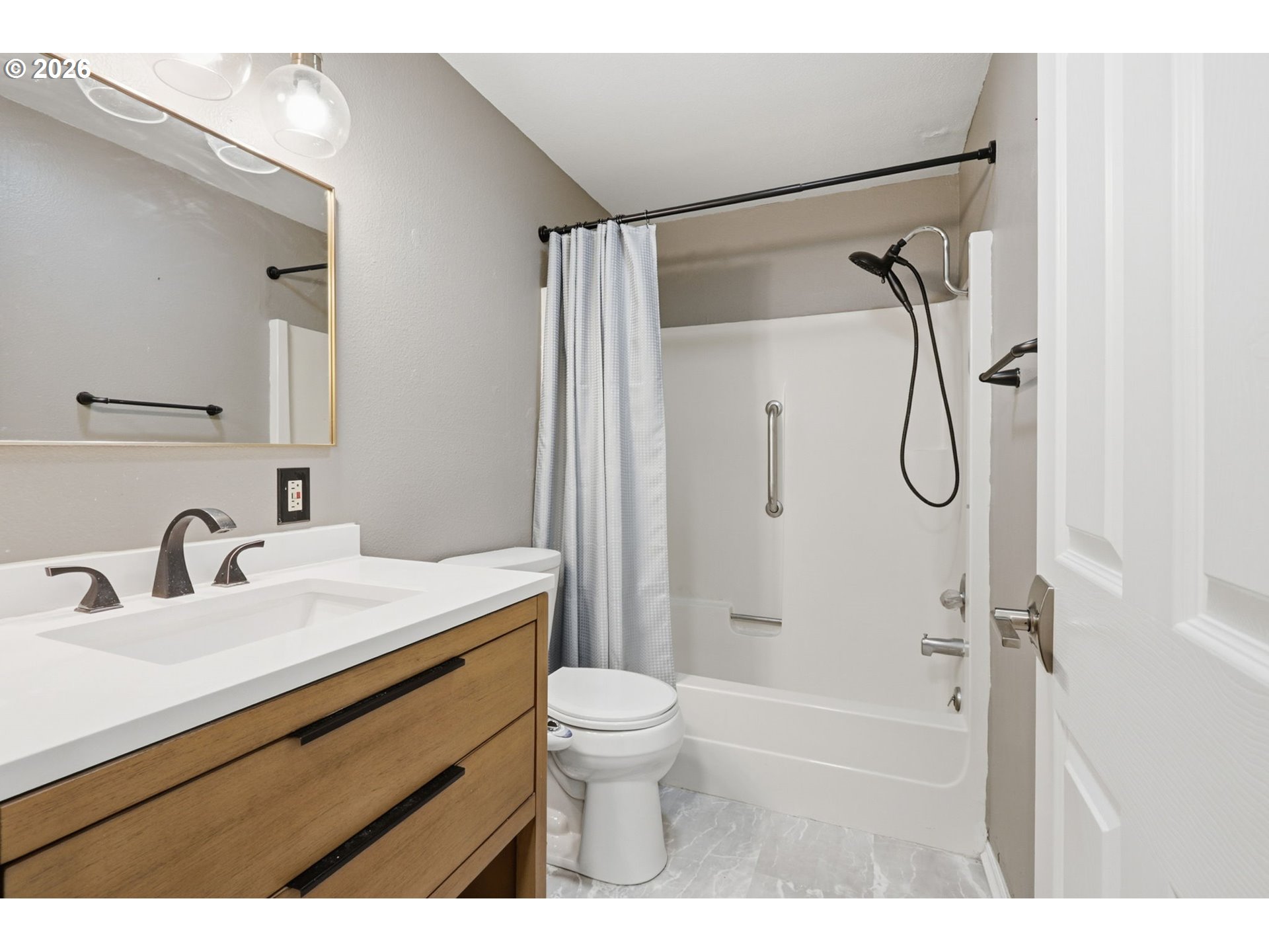 Photo #23: 402492326 Listing: Photo #23