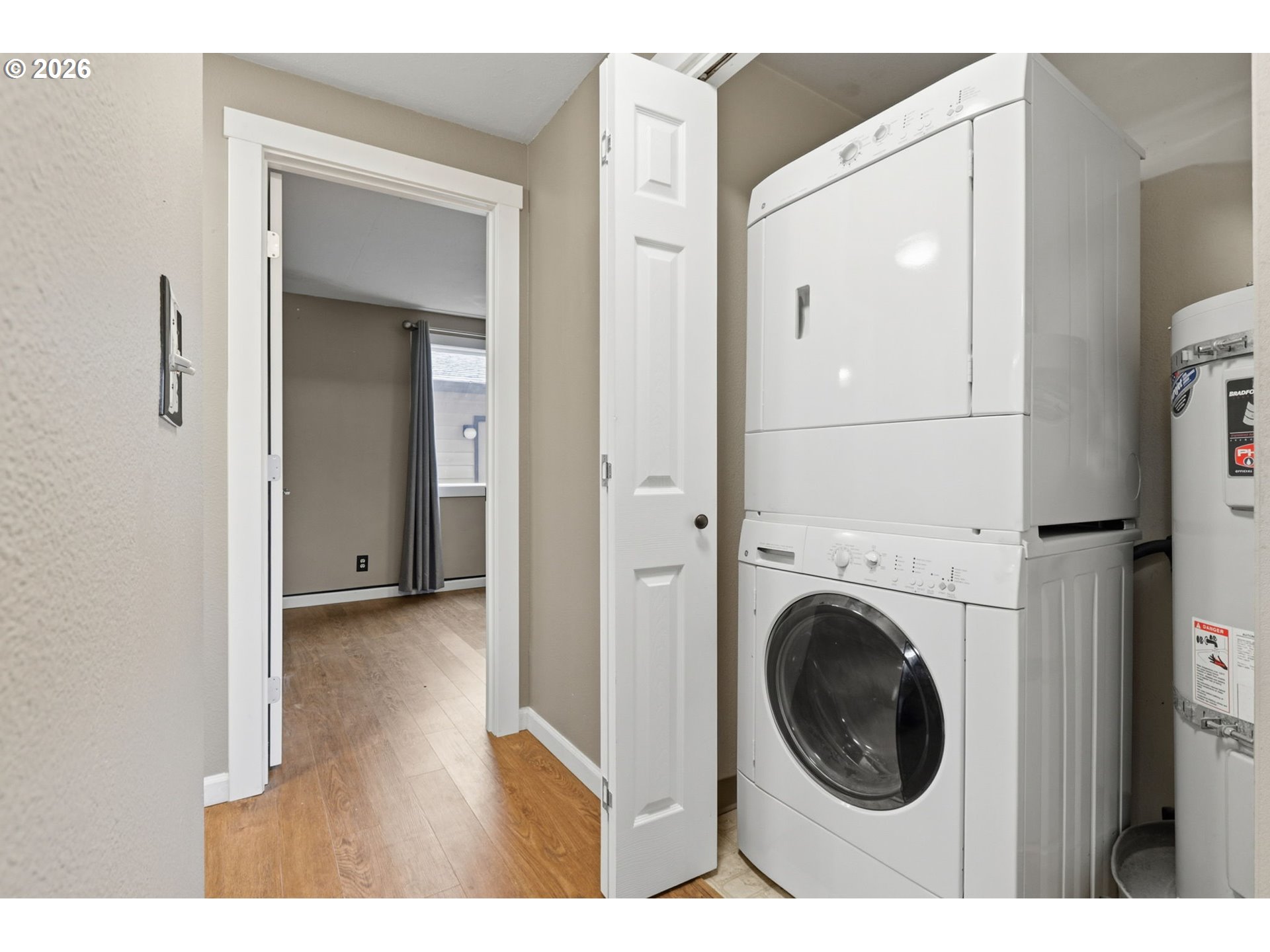 Photo #28: 402492326 Listing: Photo #28