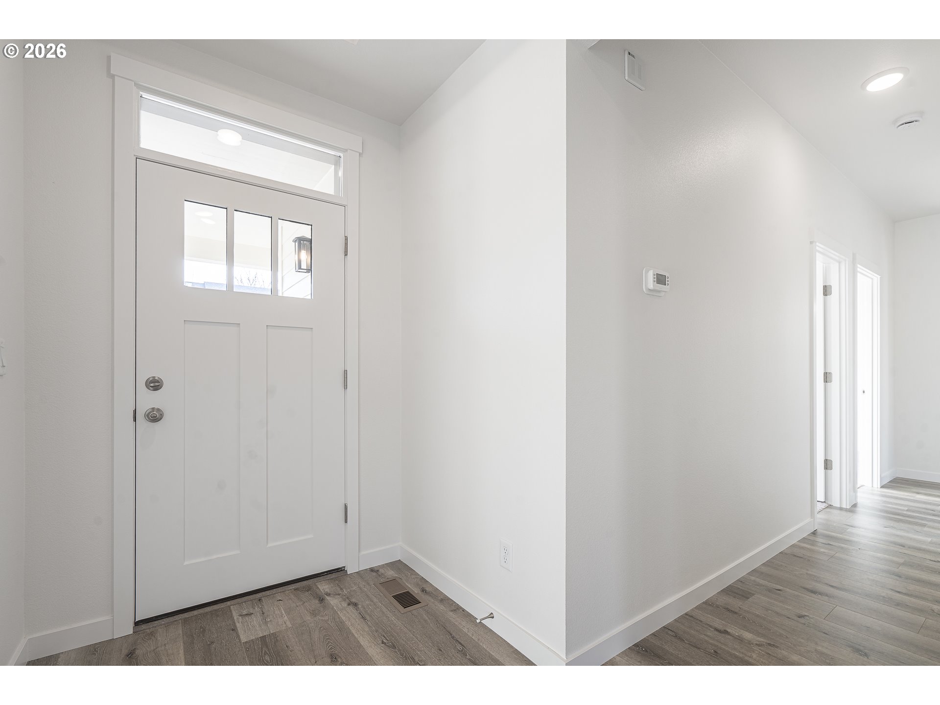 673 Parker LOOP, Silverton, OR, 97381