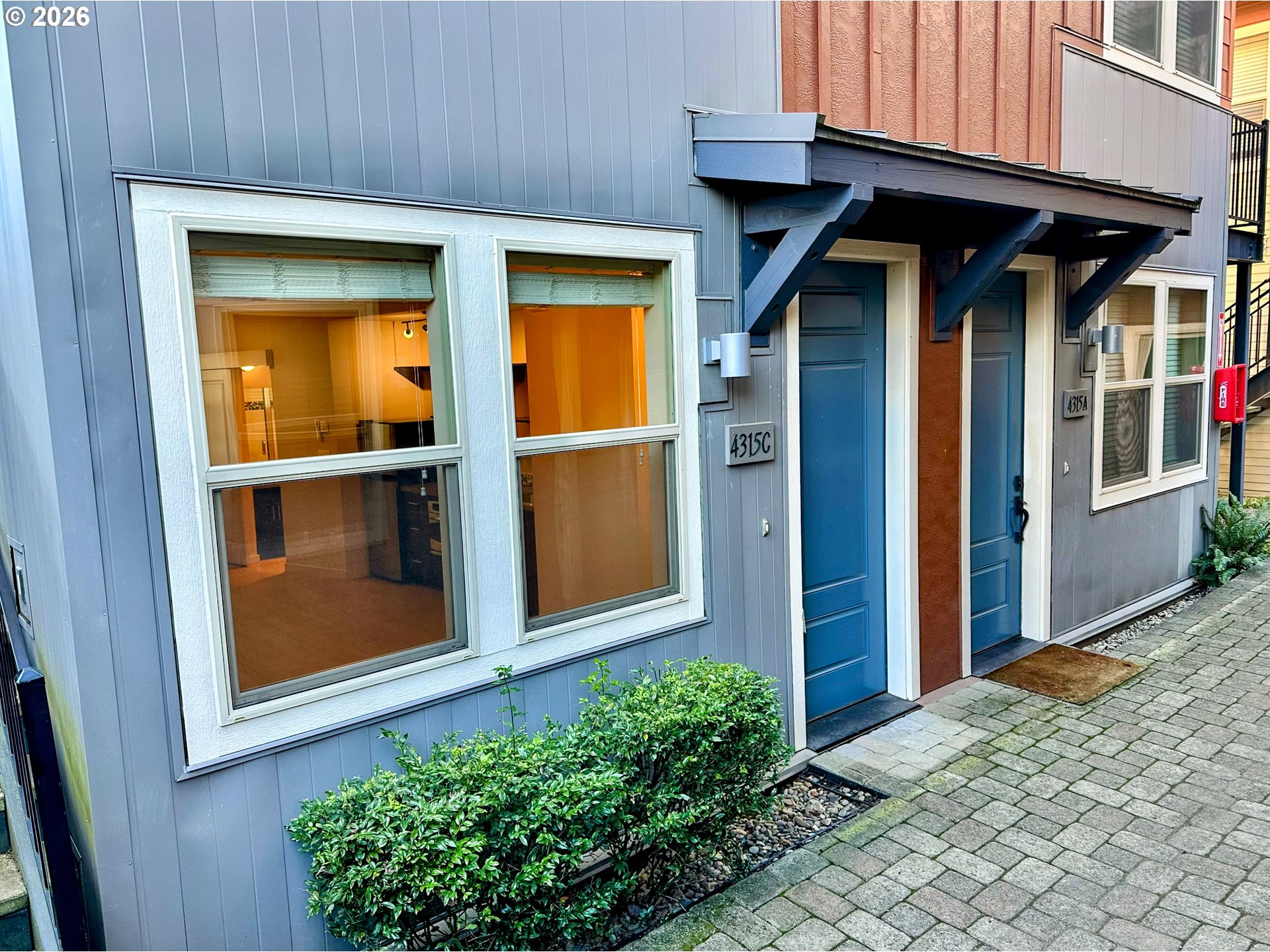 Photo #3: 403687274 Listing: Photo #3