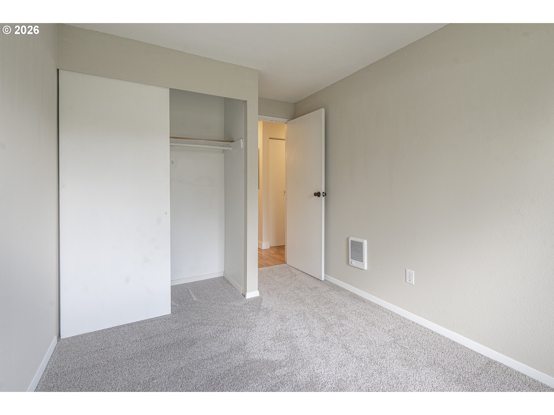 Photo #11: 403723961 Listing: Photo #11