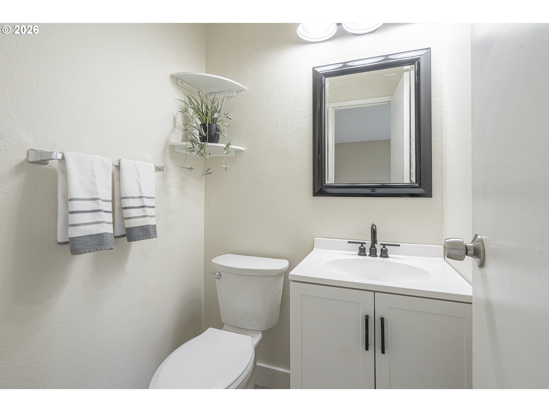 Photo #22: 403723961 Listing: Photo #22