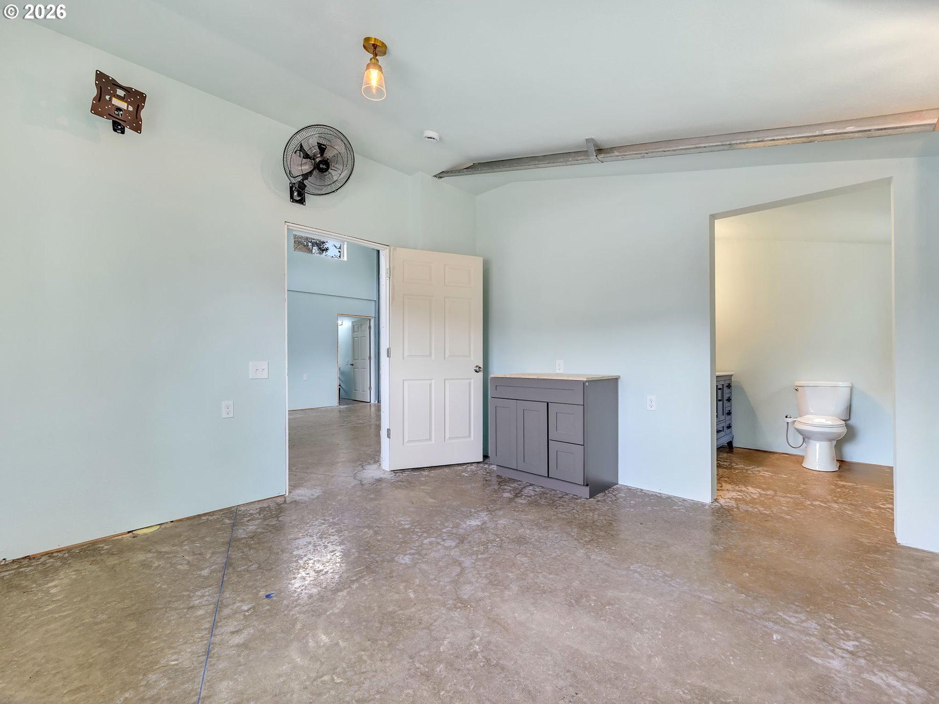 Property photo 18 of 47