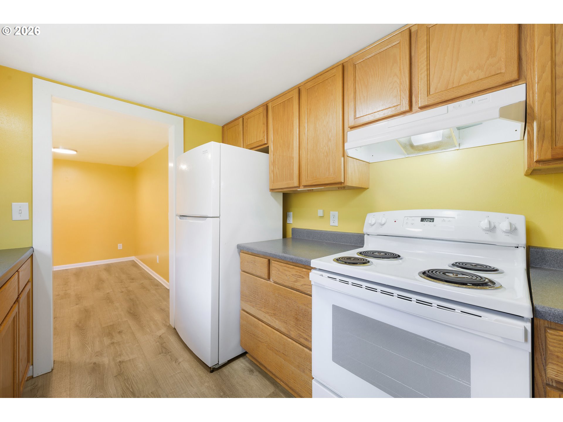 865 W 28TH AVE, Eugene, OR, 97405