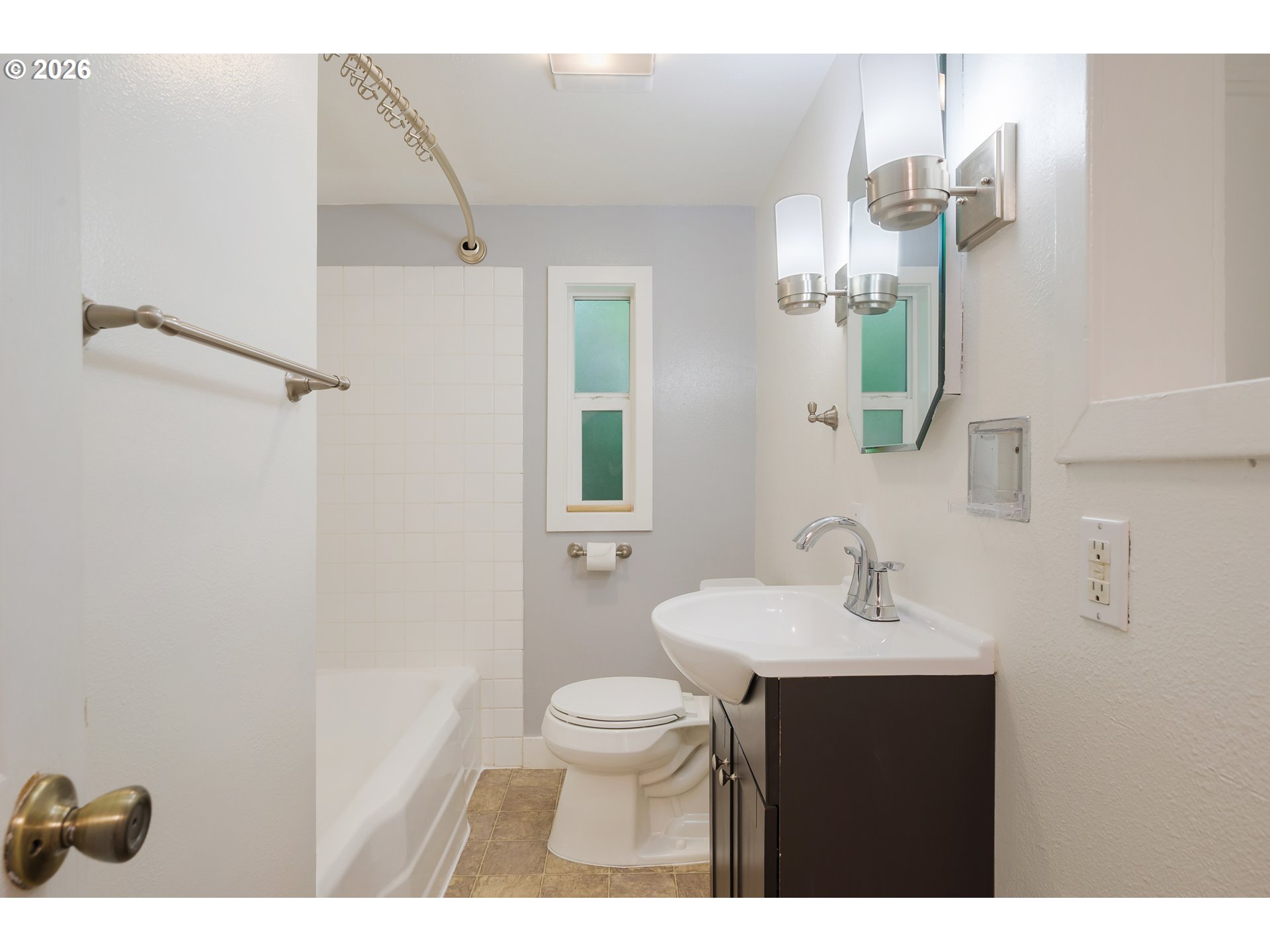 865 W 28TH AVE, Eugene, OR, 97405