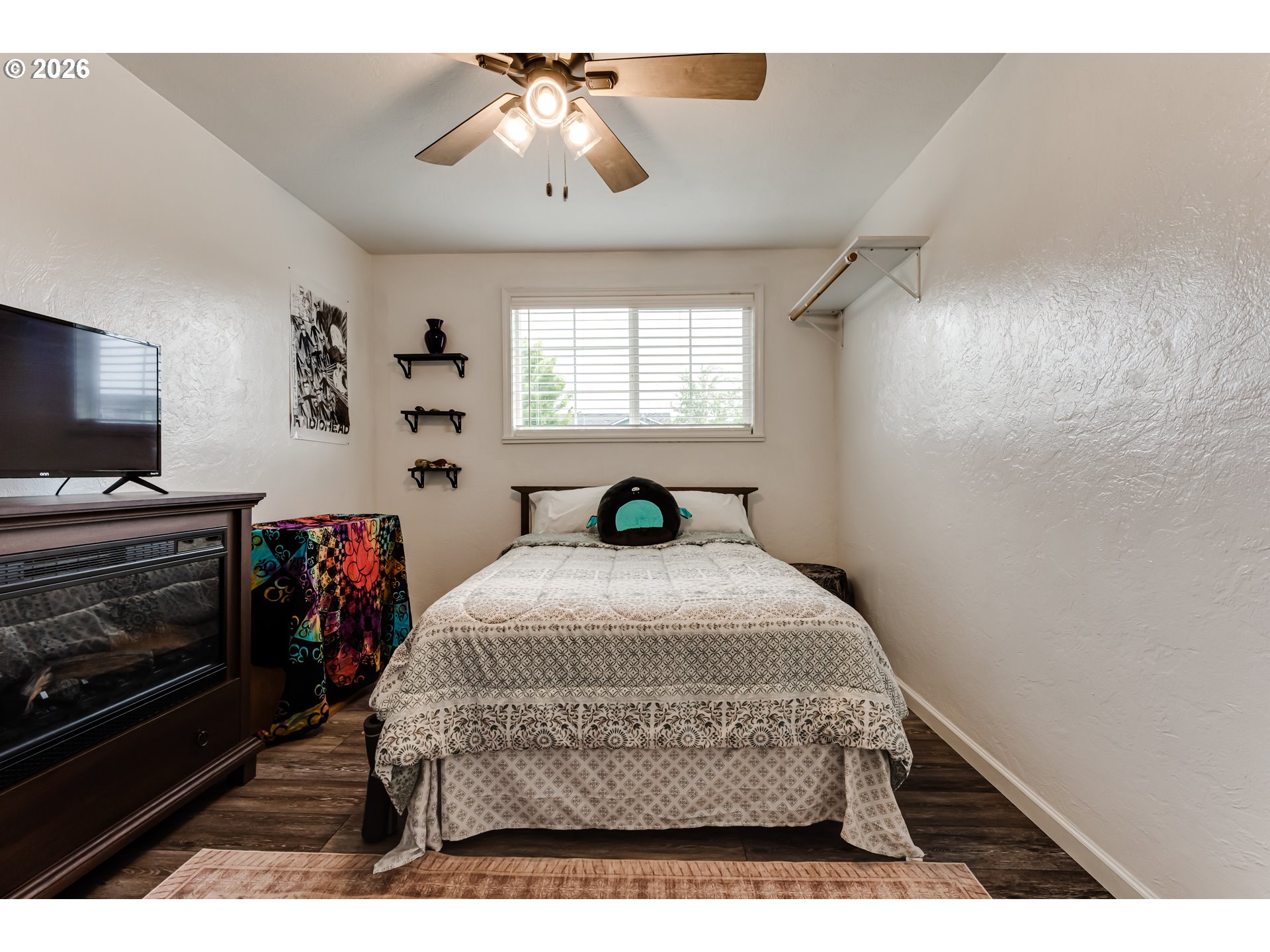 Property photo 18 of 33
