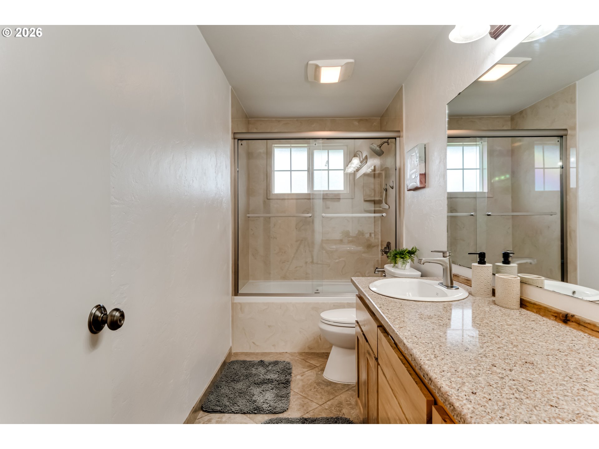 Property photo 21 of 33