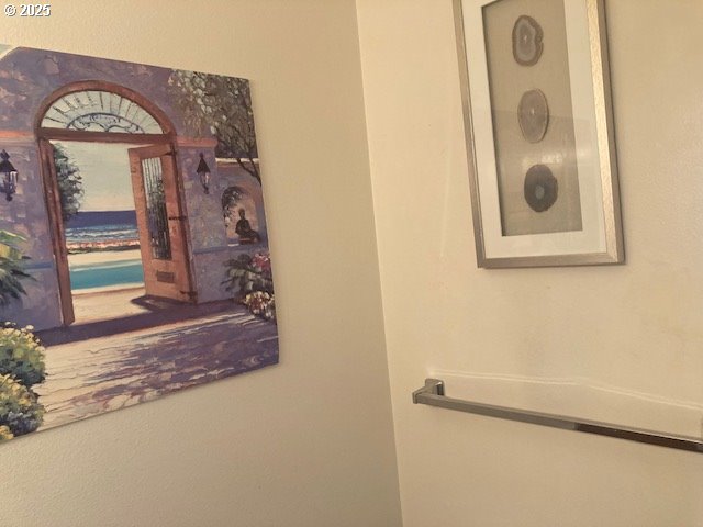 Photo #6: 406297284 Listing 