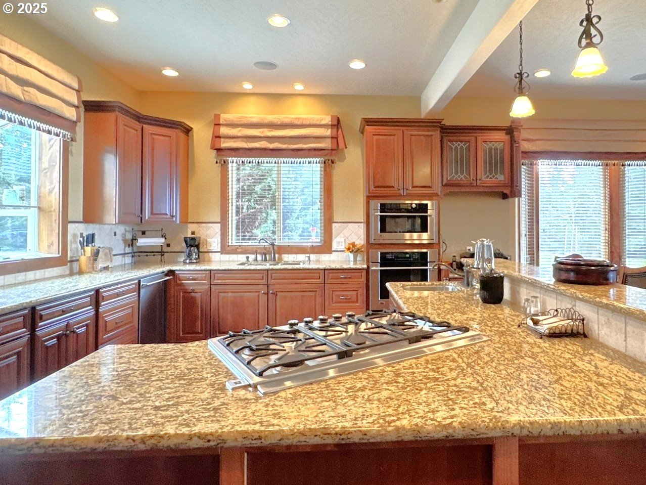 25500 CAPE VIEW LOOP, Gold Beach, OR, 97444