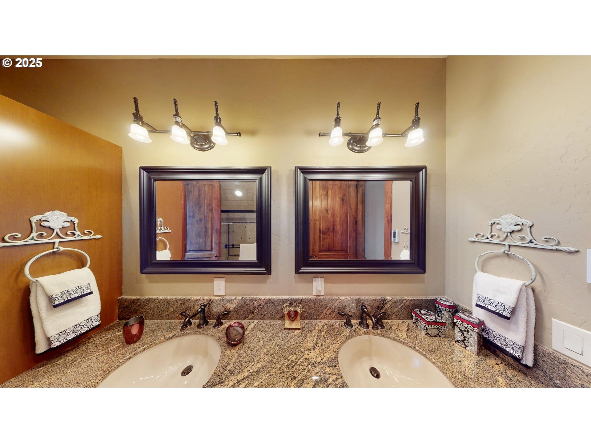 25500 CAPE VIEW LOOP, Gold Beach, OR, 97444