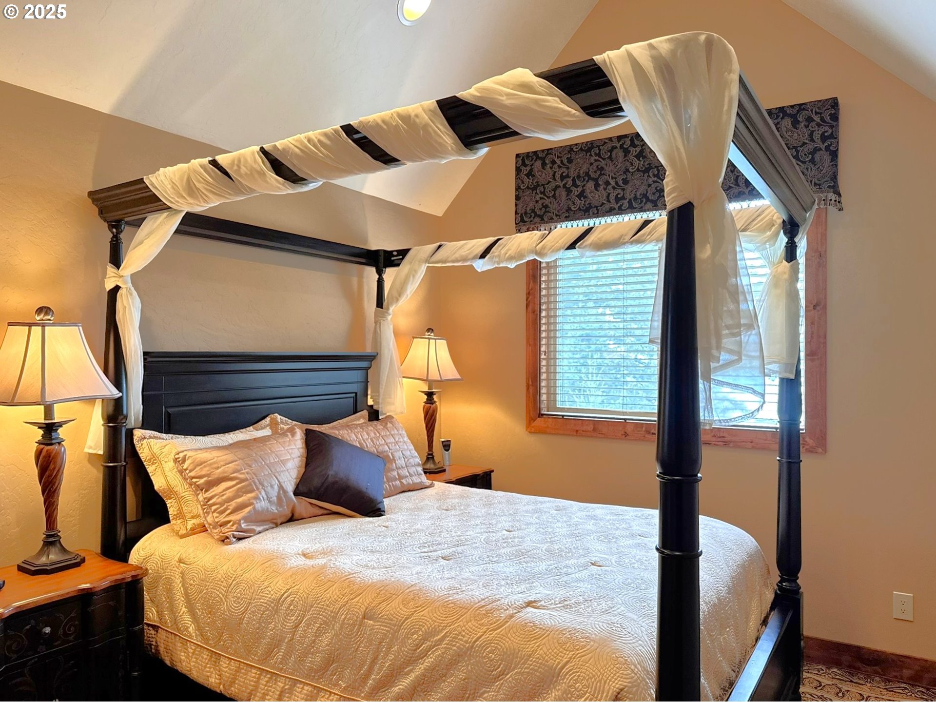 25500 CAPE VIEW LOOP, Gold Beach, OR, 97444