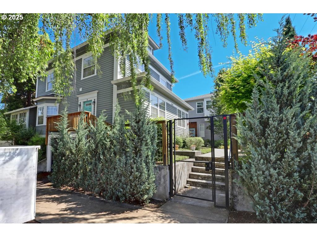 Primary Photo for MLS#: 406999198