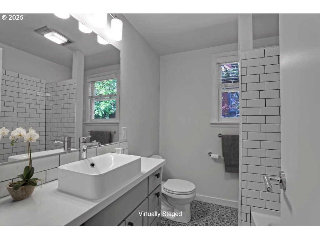 Photo #18: 406999198 Listing: Photo #18