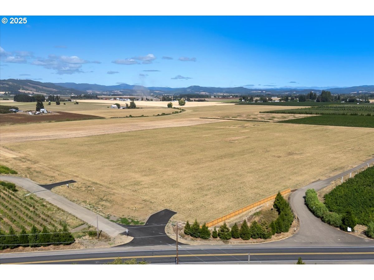 2303 NW Martin RD, Forest Grove, OR, 97116