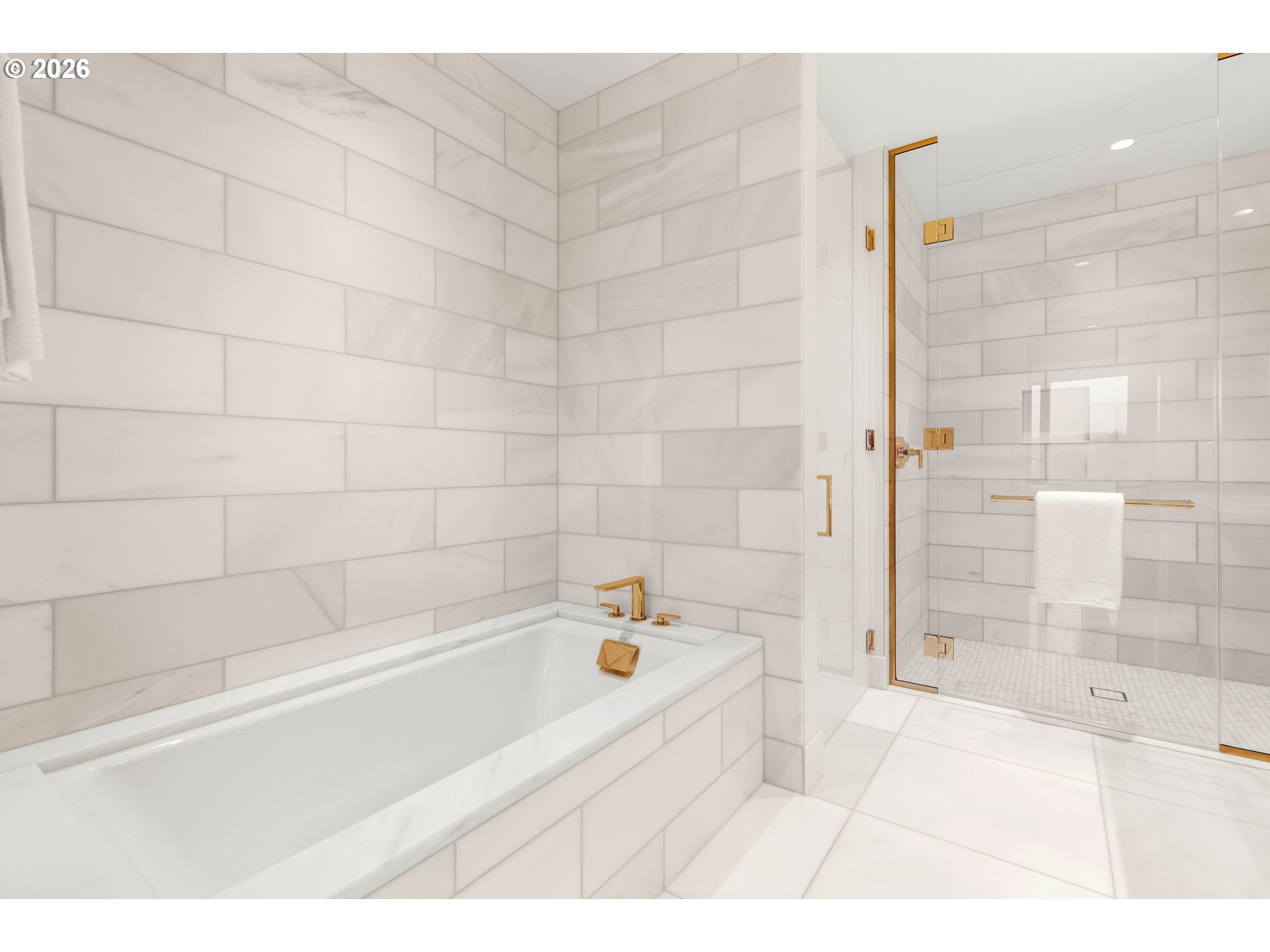 Photo #14: 407093536 Listing: Photo #14