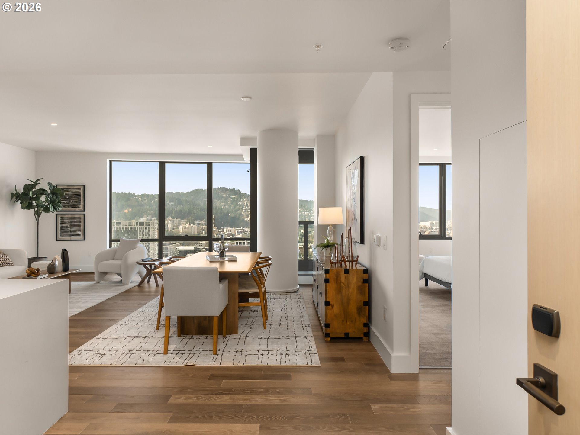 Photo #4: 407093536 Listing: Photo #4