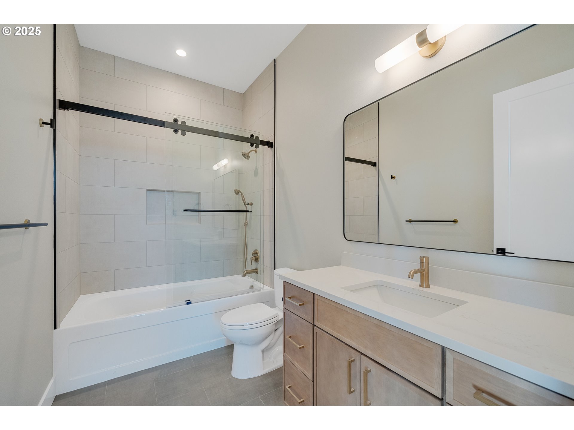 456 Sea View DR, Manzanita, OR, 97130