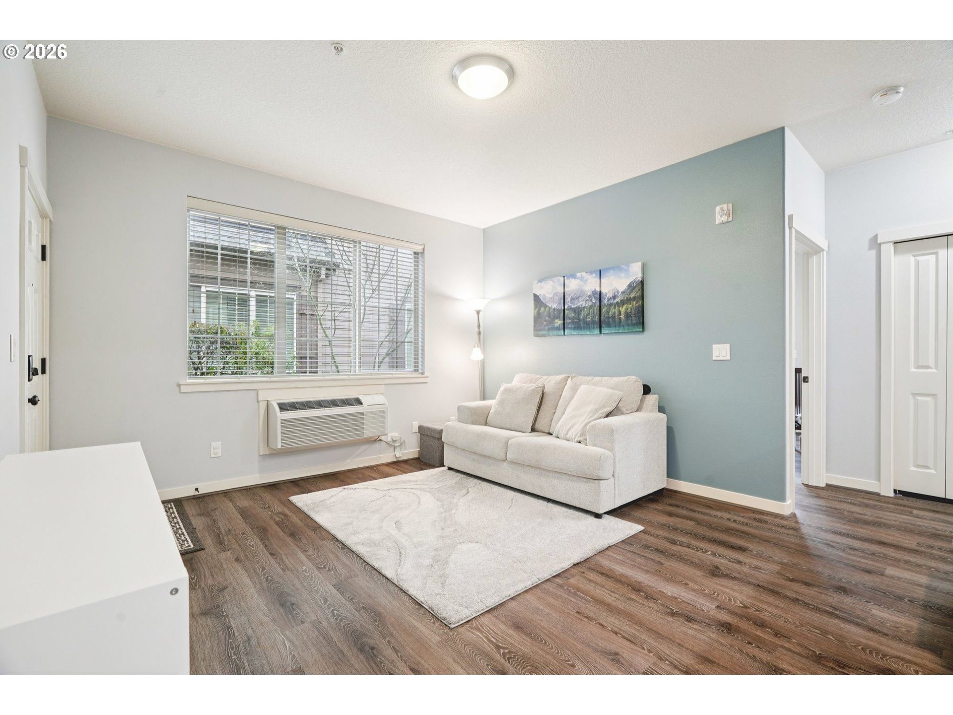 Photo #23: 408021102 Listing: Photo #23