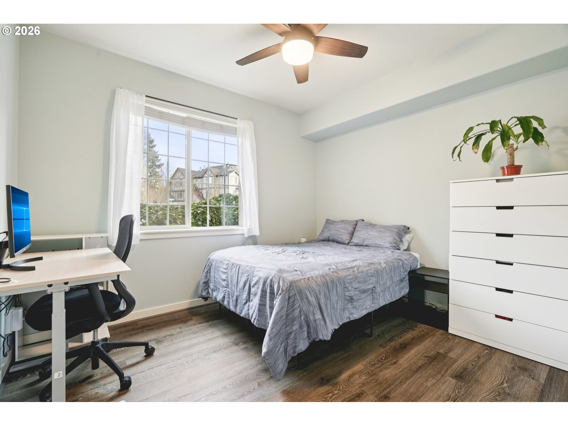 Photo #5: 408021102 Listing: Photo #5