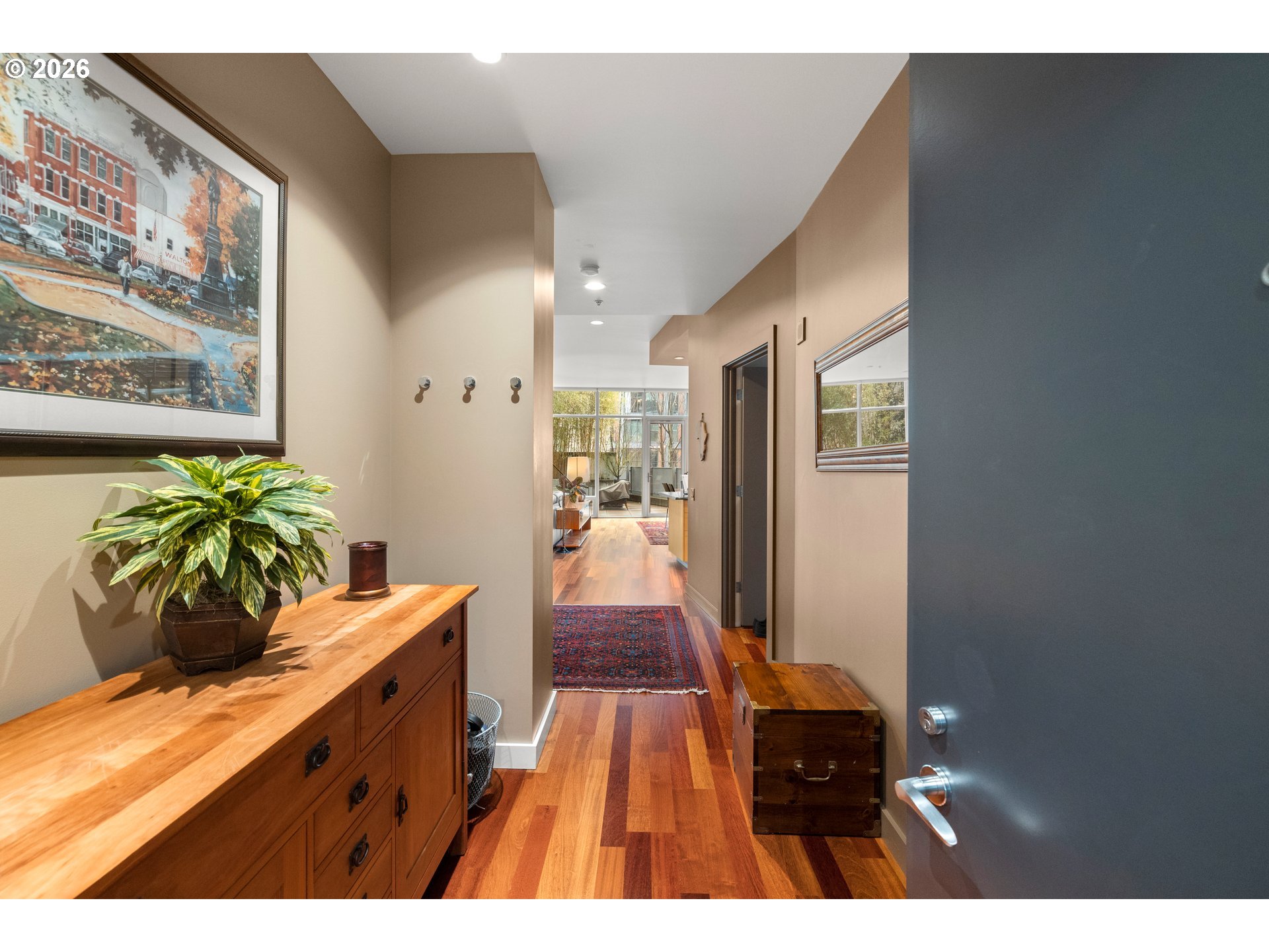 Photo #2: 408543933 Listing: Photo #2