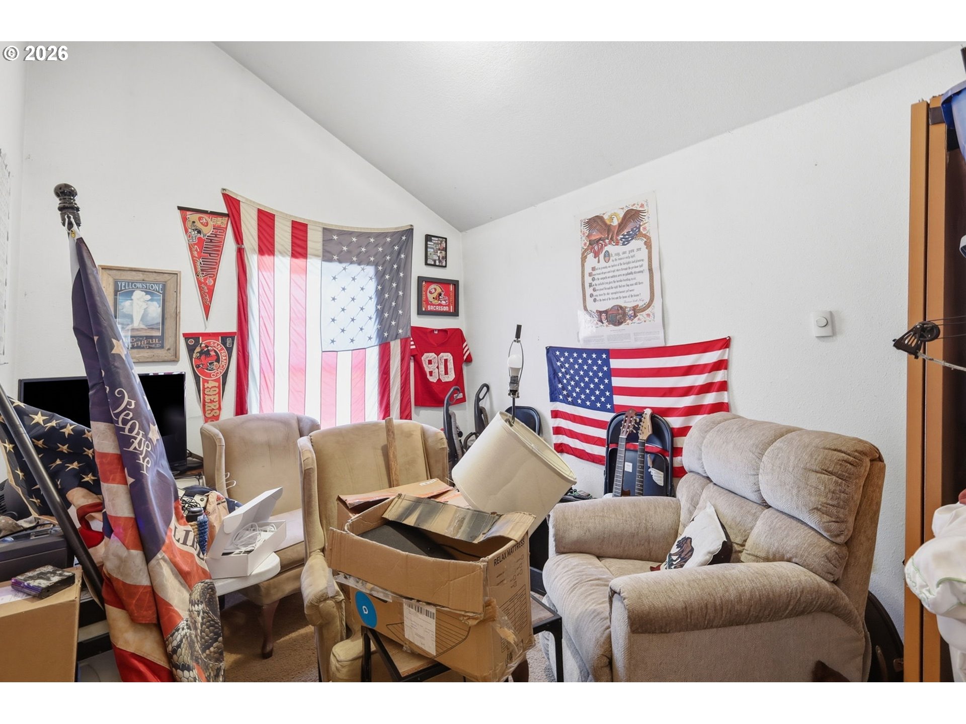 Property photo 20 of 44