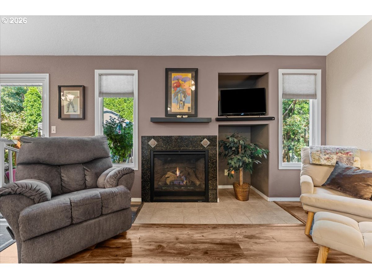 Property photo 14 of 47