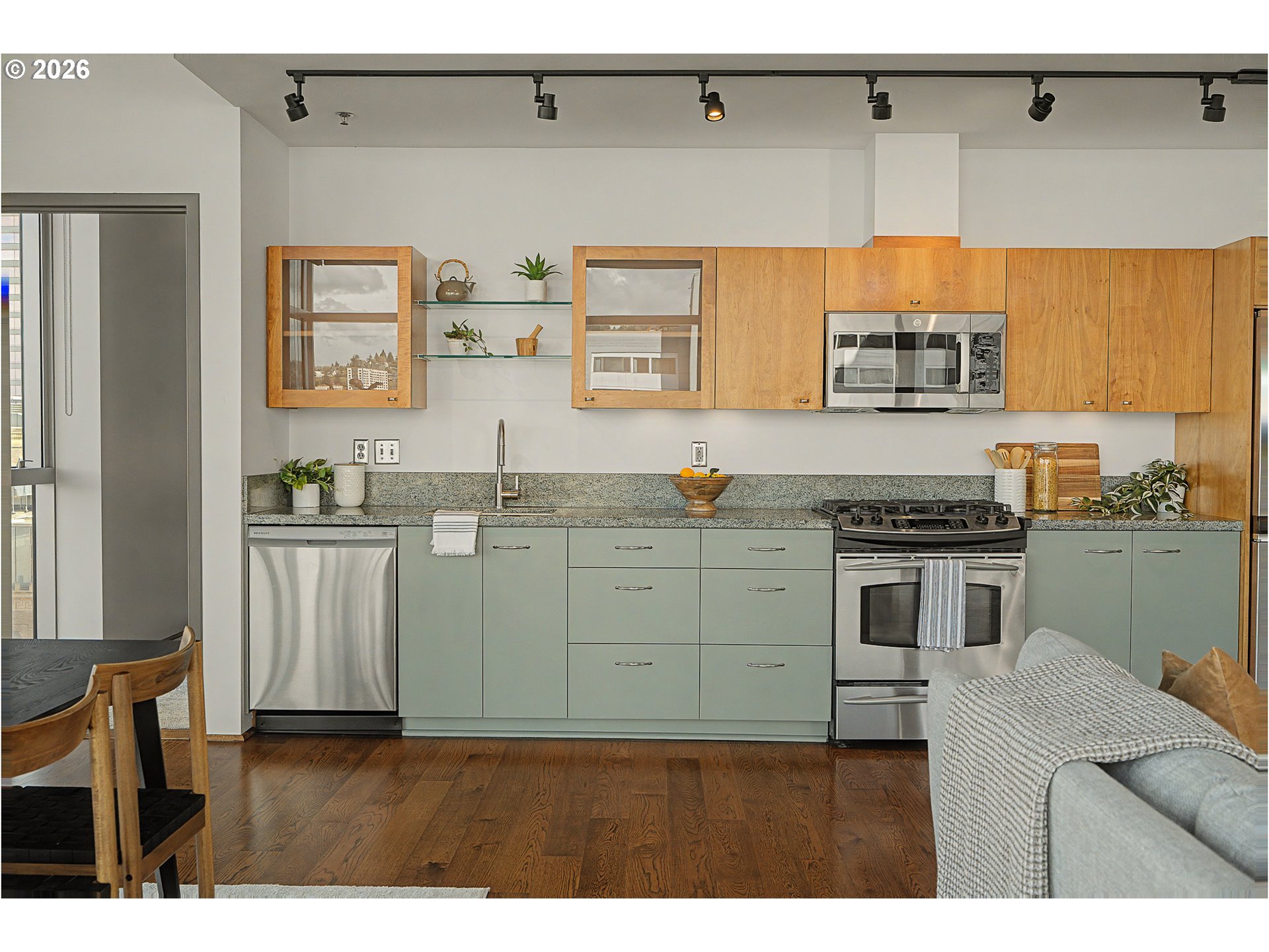 Photo #6: 408767145 Listing: Photo #6