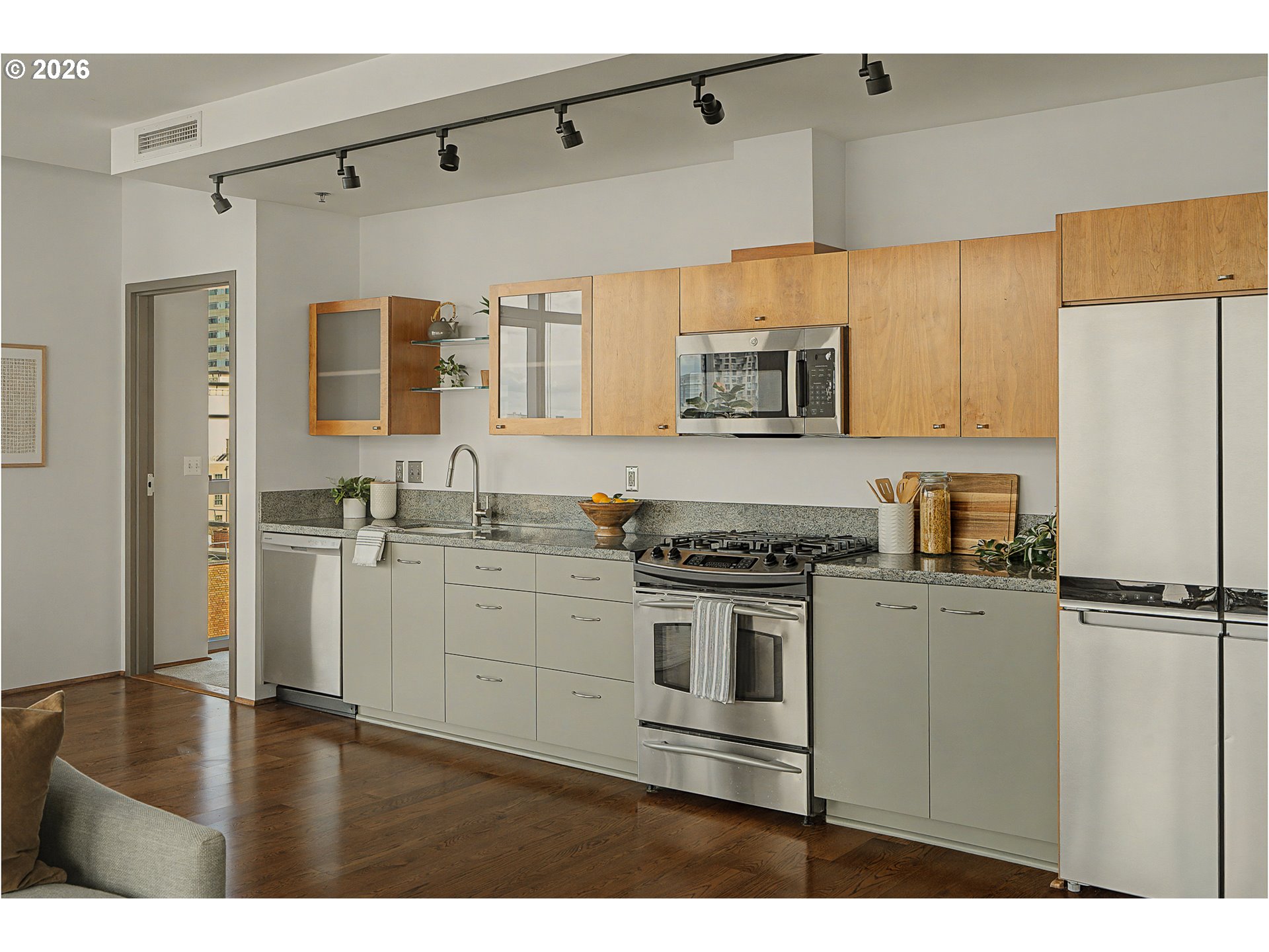 Photo #9: 408767145 Listing: Photo #9