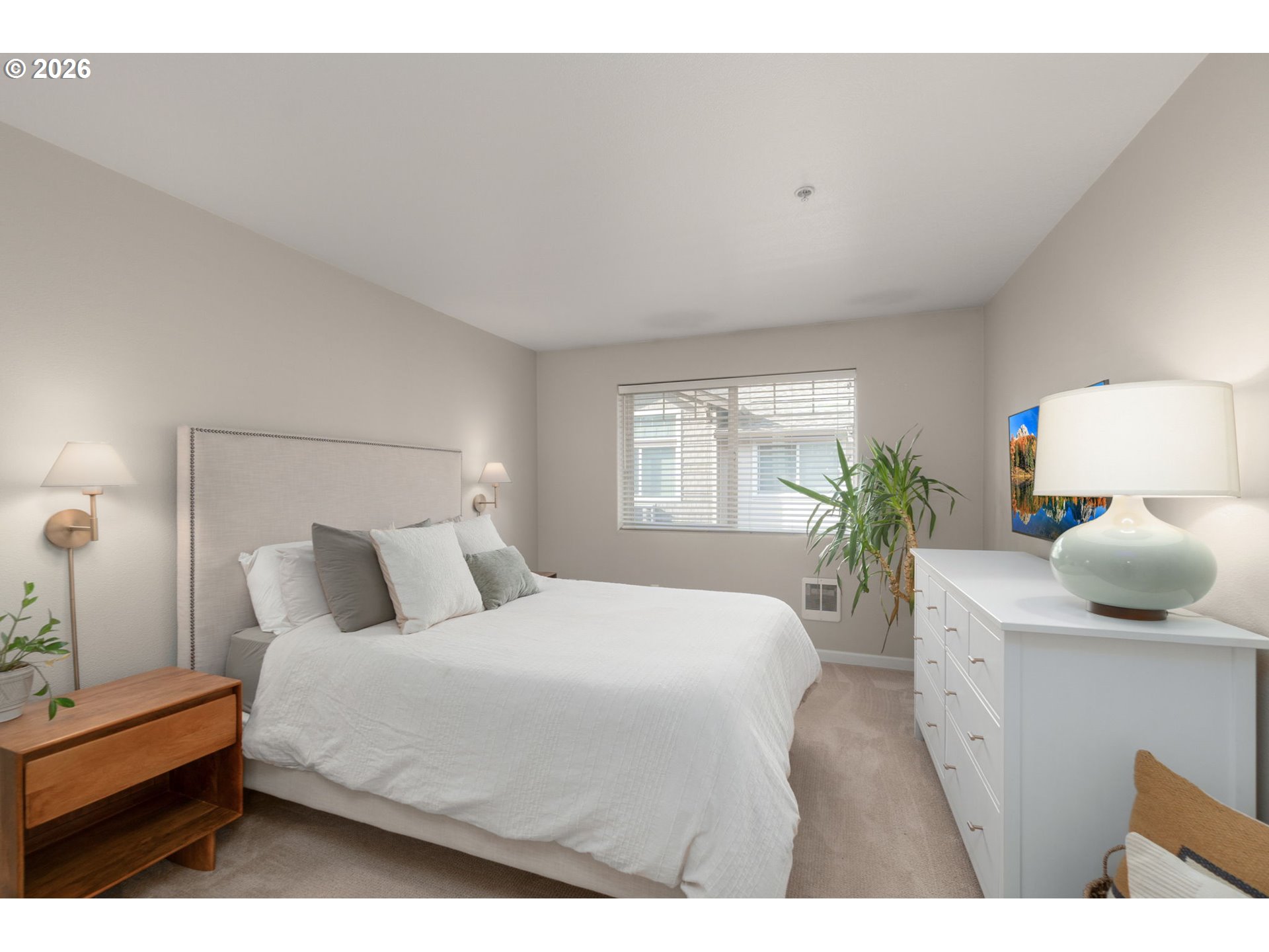 Photo #5: 408928015 Listing: Photo #5