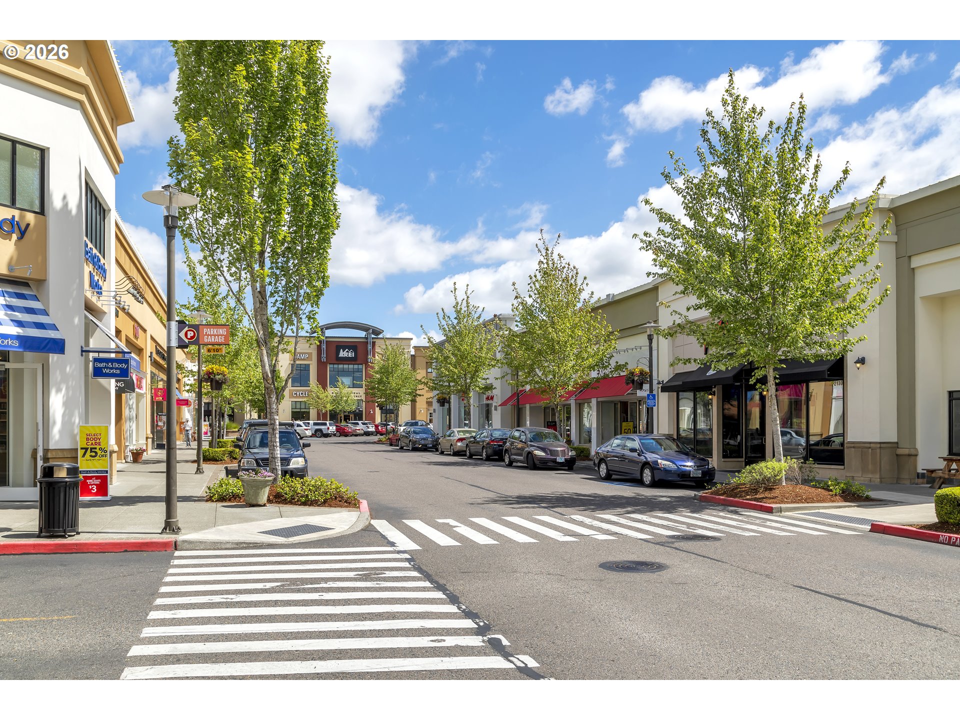 Photo #26: 408928015 Listing: Photo #26