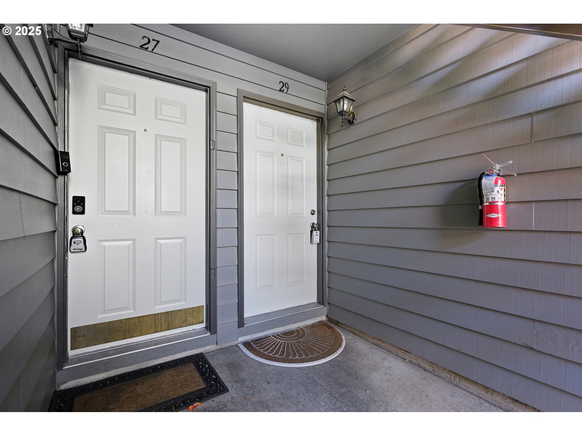 Photo #4: 409321099 Listing 
