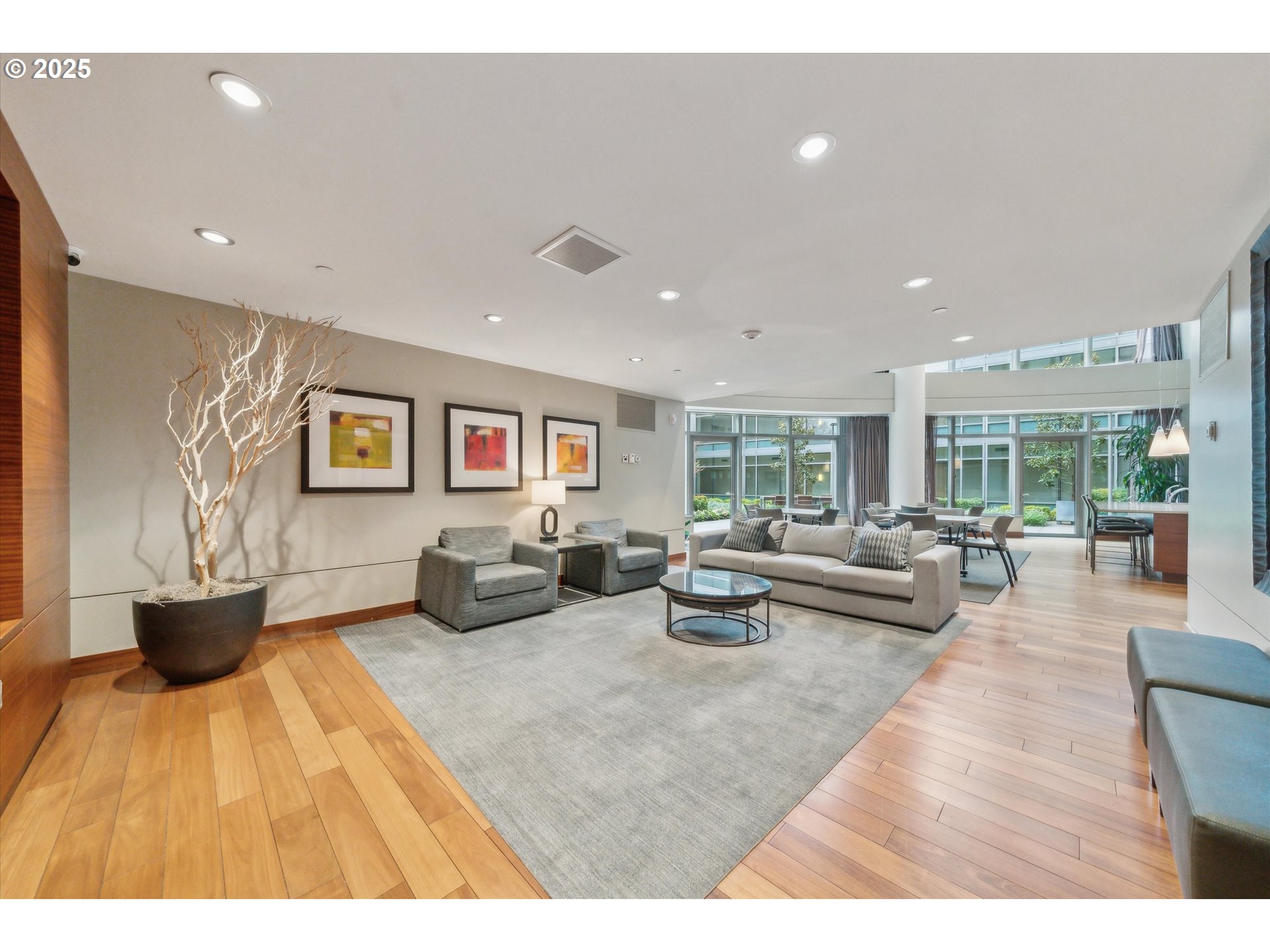 Photo #24: 409409762 Listing: Photo #24