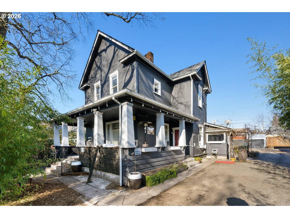 84485 PARKWAY RD, Pleasant Hill, OR, 97455