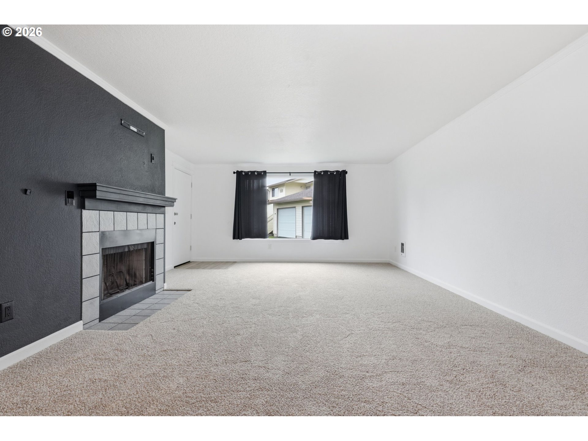 Photo #8: 410001772 Listing: Photo #8