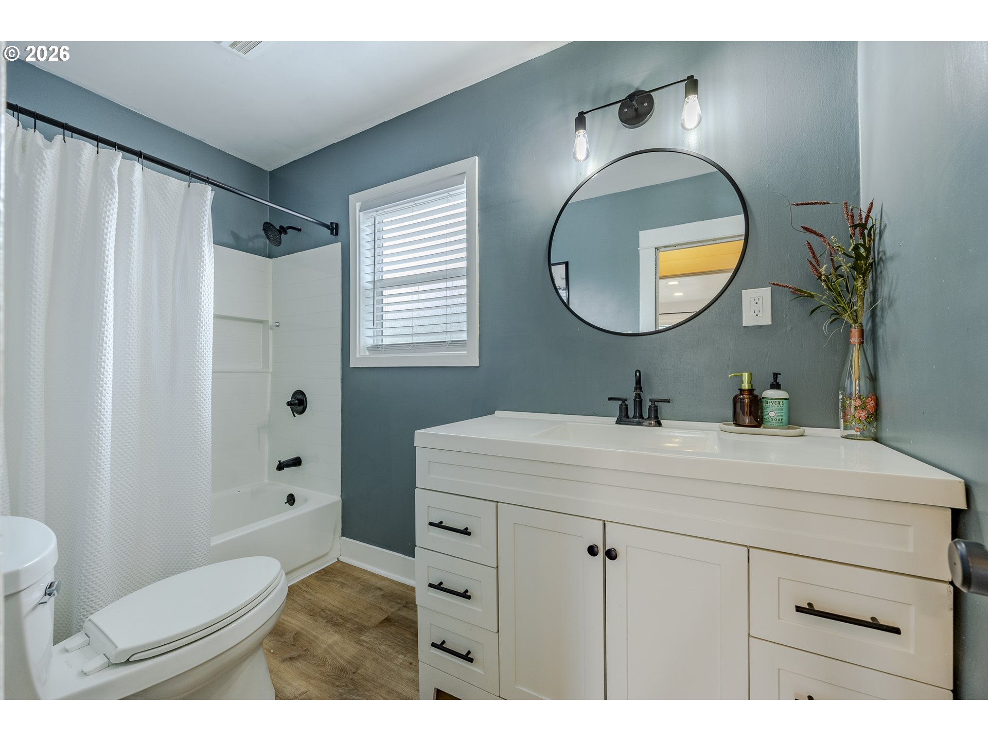 1362 W 11TH AVE, Eugene, OR, 97402