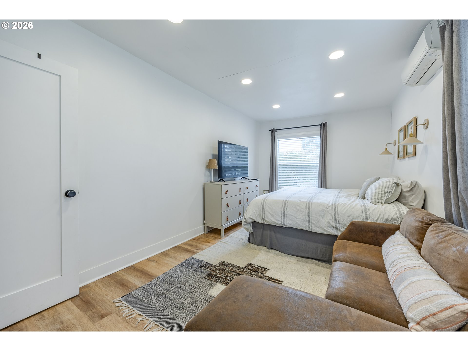 1362 W 11TH AVE, Eugene, OR, 97402