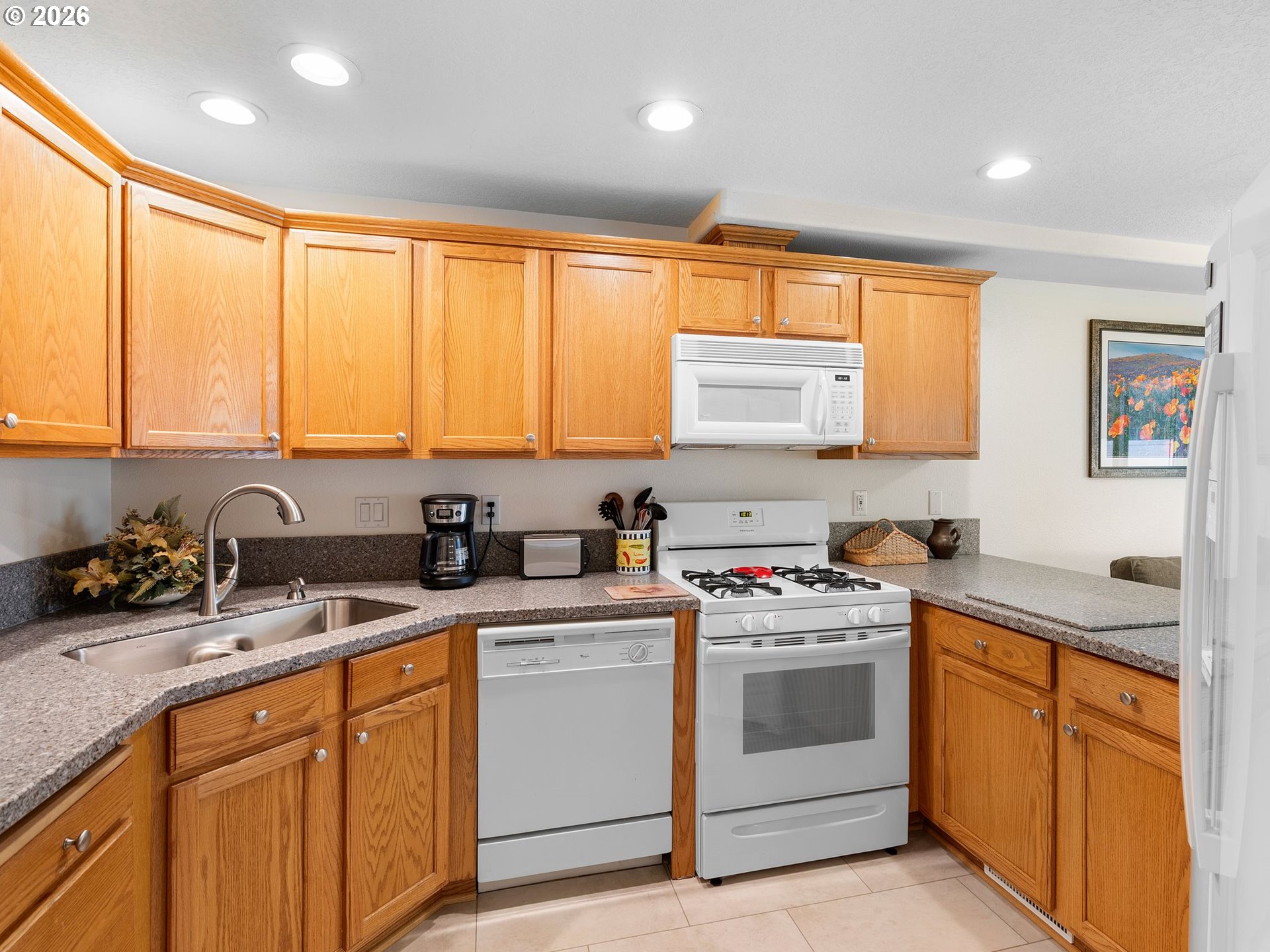 Photo #10: 410475933 Listing: Photo #10