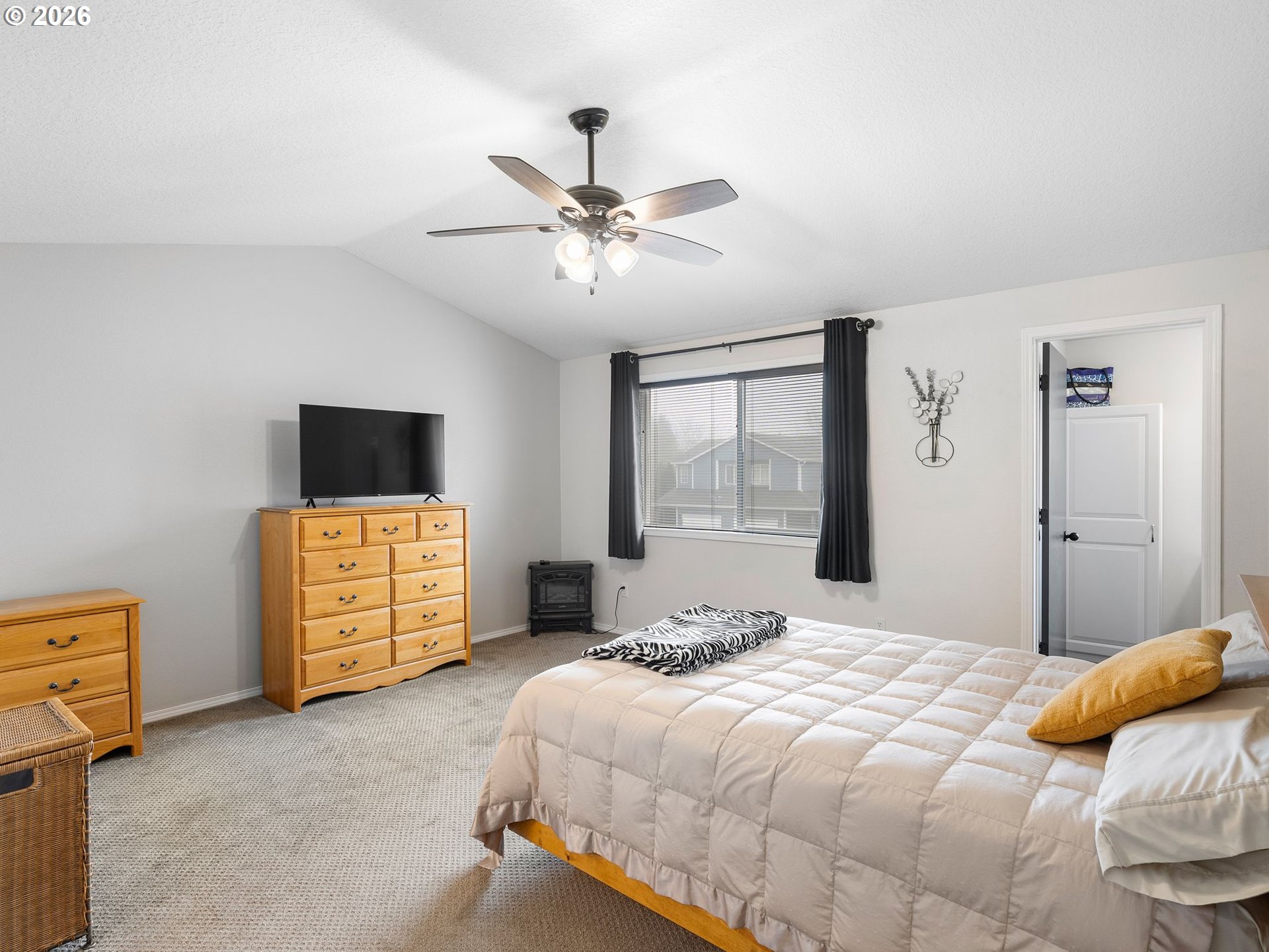 Photo #21: 410475933 Listing: Photo #21