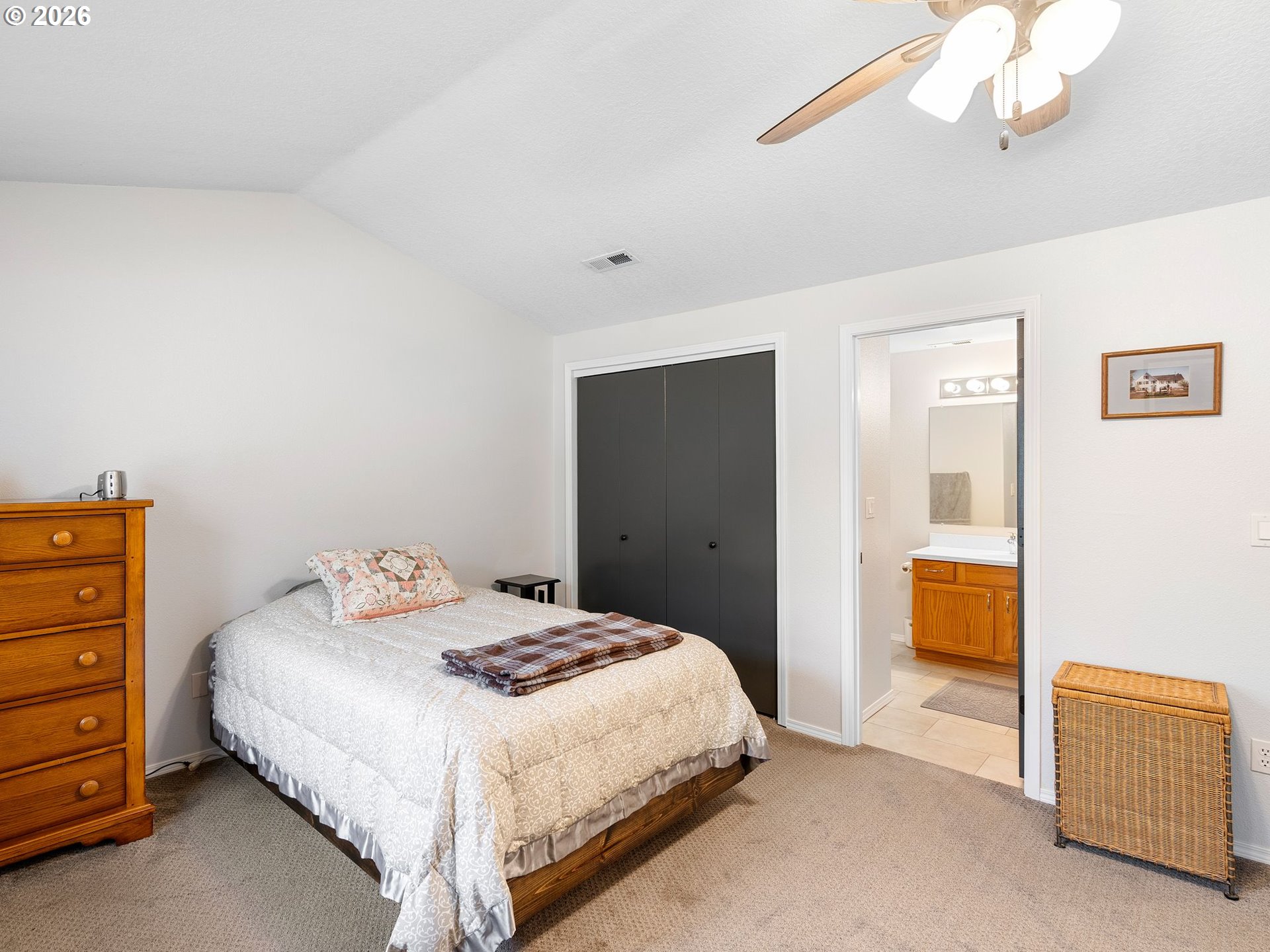 Photo #24: 410475933 Listing: Photo #24