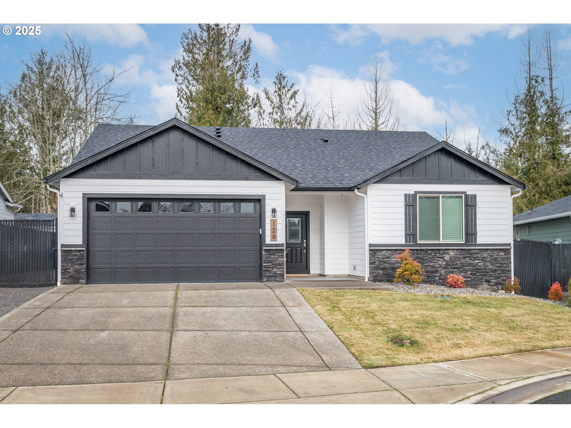 Photo of 126 ZEPHYR DR Silver Lake WA 98645