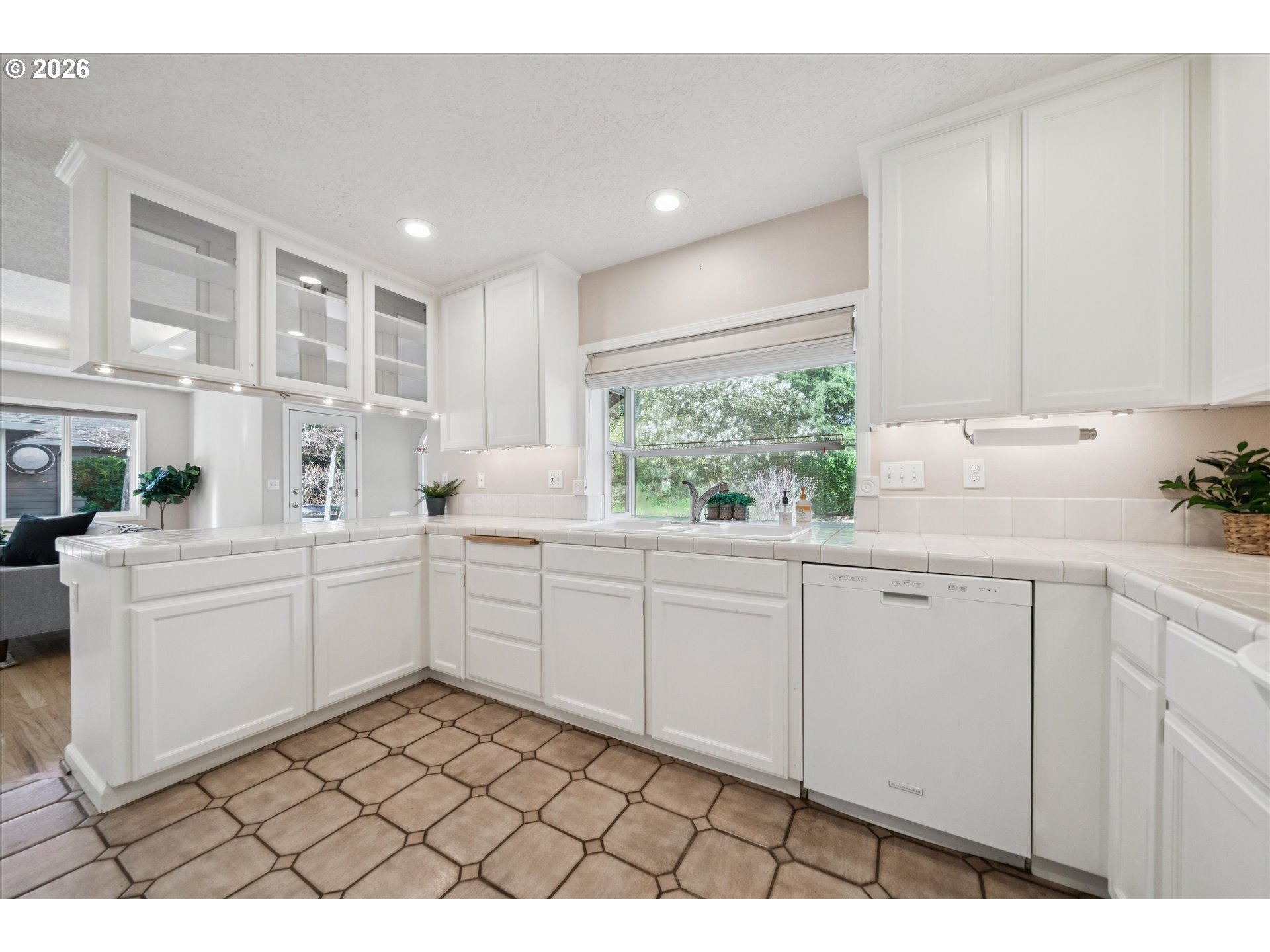38101 SE HAUGLUM RD, Sandy, OR, 97055