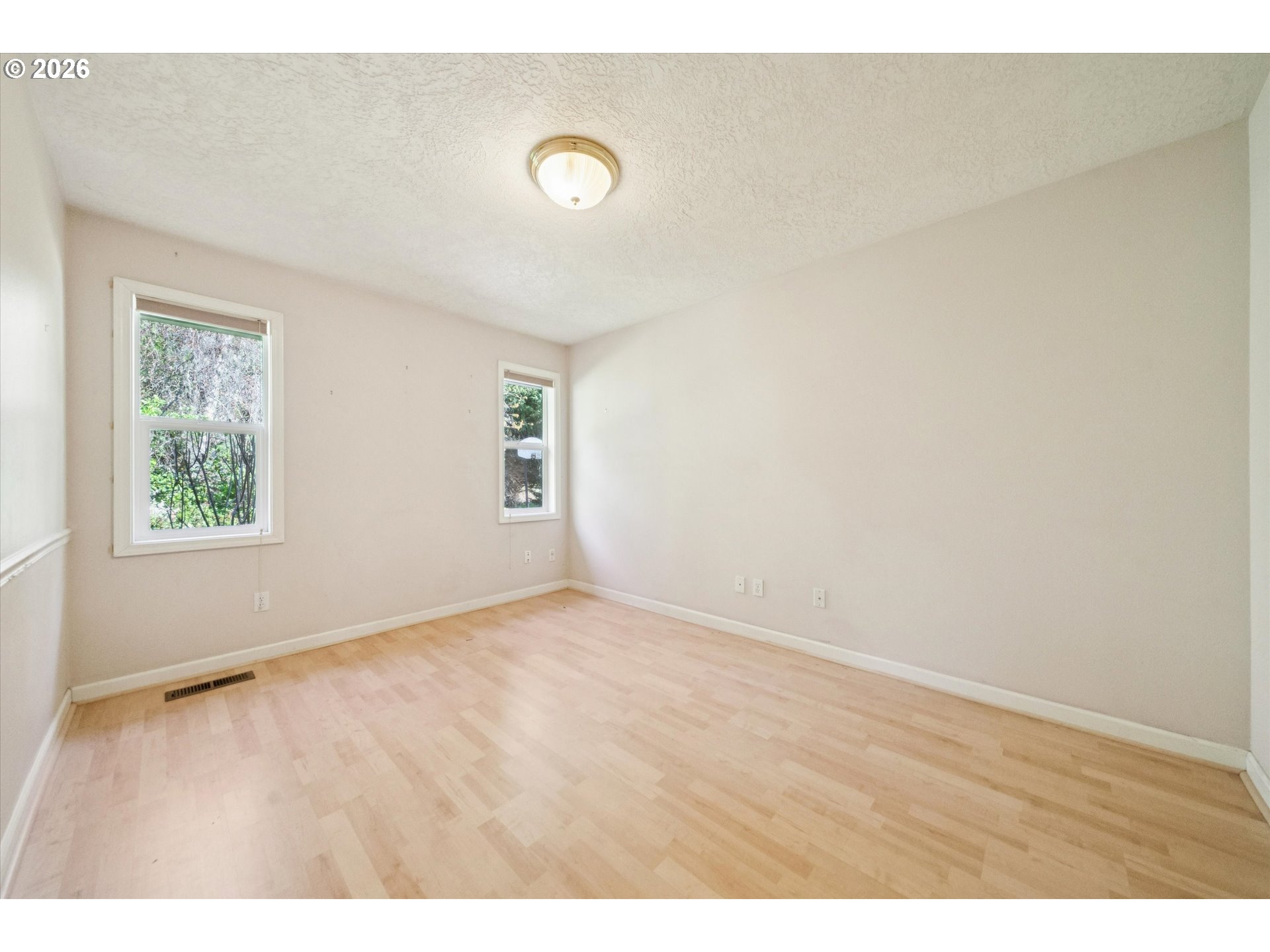 38101 SE HAUGLUM RD, Sandy, OR, 97055