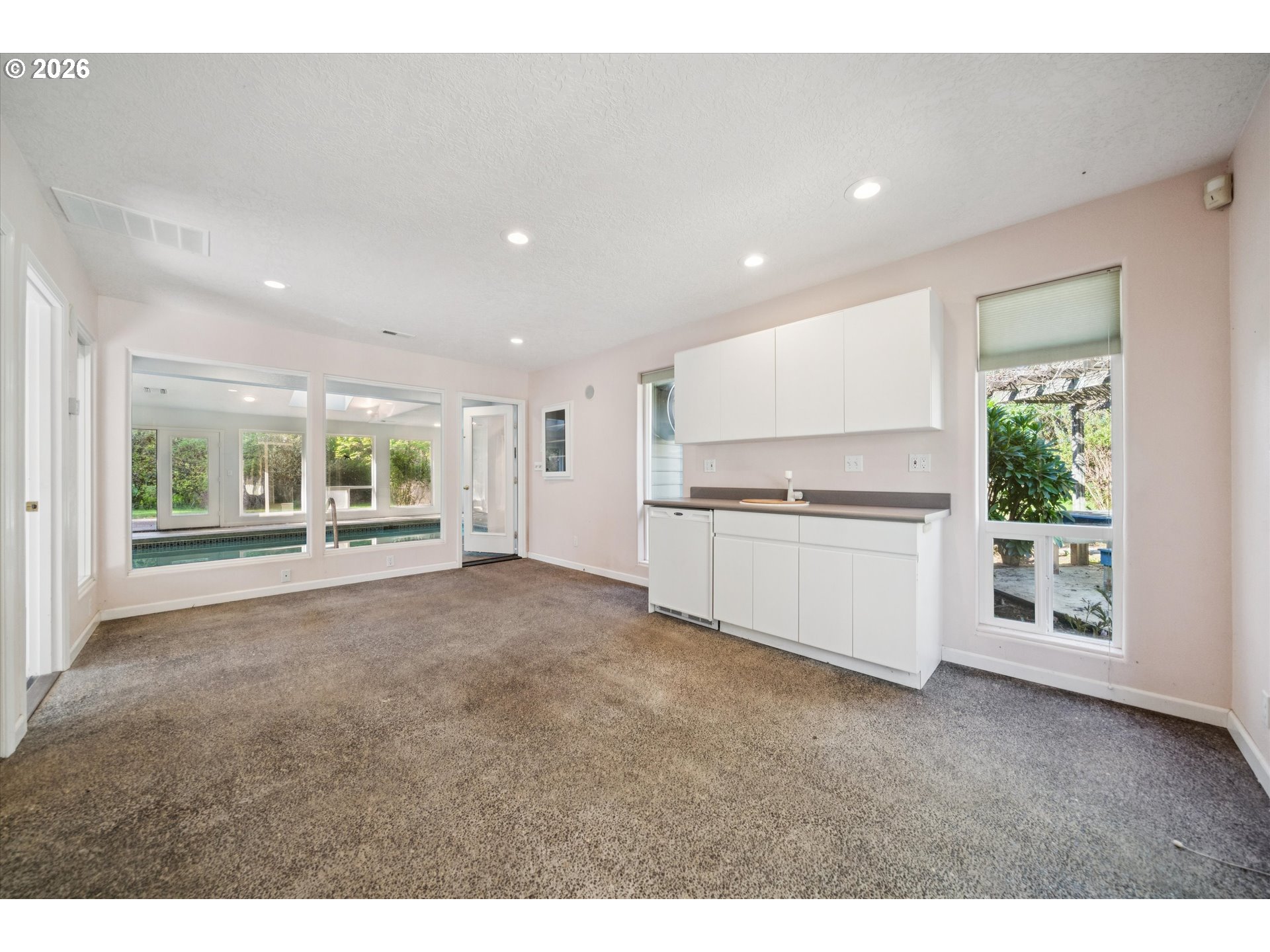38101 SE HAUGLUM RD, Sandy, OR, 97055