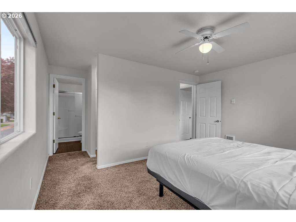 Photo #24: 411686697 Listing: Photo #24