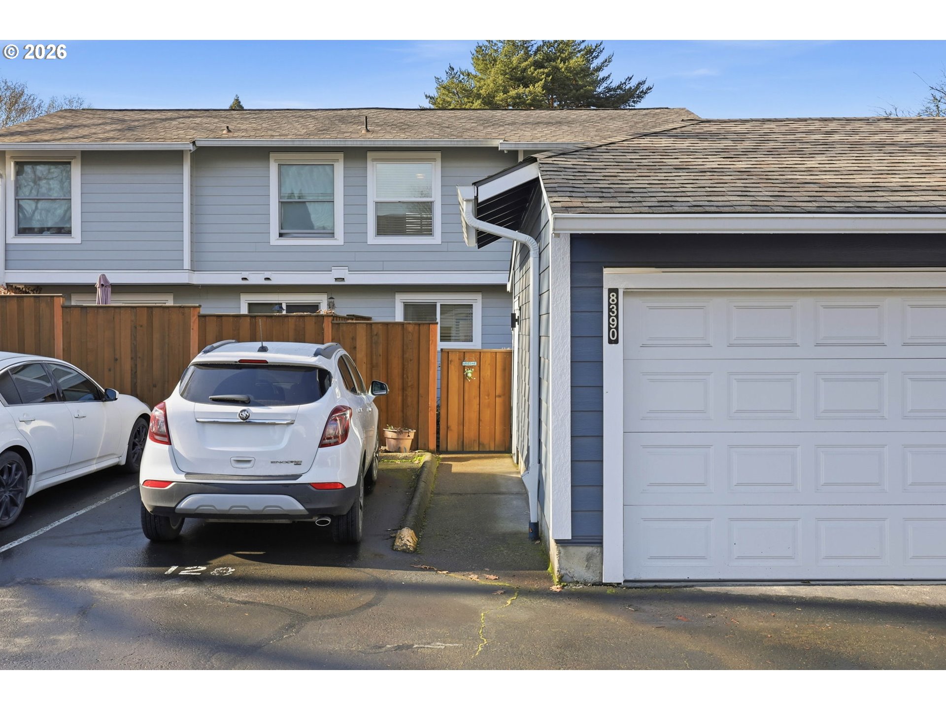 Photo #15: 412061592 Listing: Photo #15