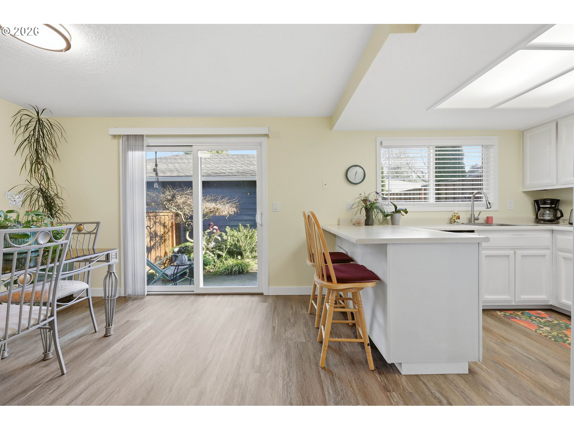 Photo #7: 412061592 Listing: Photo #7