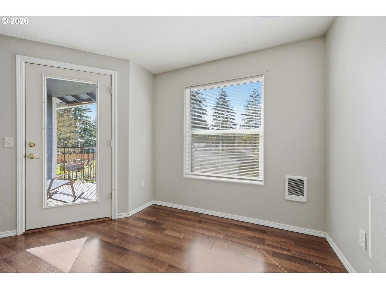 Photo #19: 412337097 Listing: Photo #19