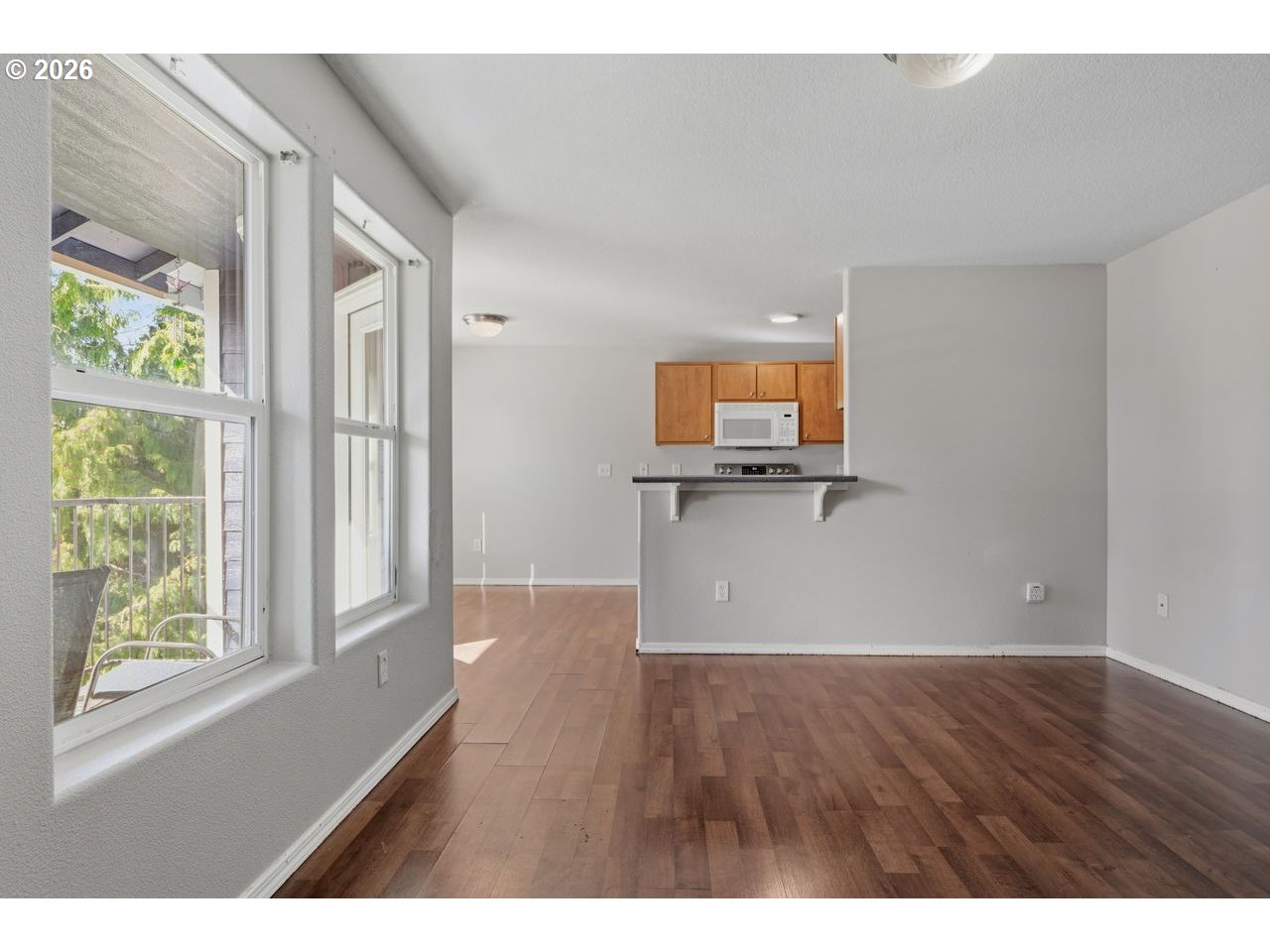 Photo #2: 412337097 Listing: Photo #2